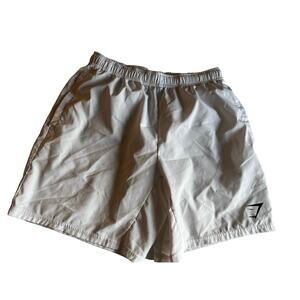 White gymshark shorts
